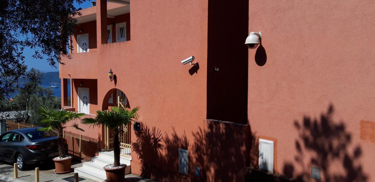 Apartments Danilo Kazanegra Sveti Stefan Ngoại thất bức ảnh