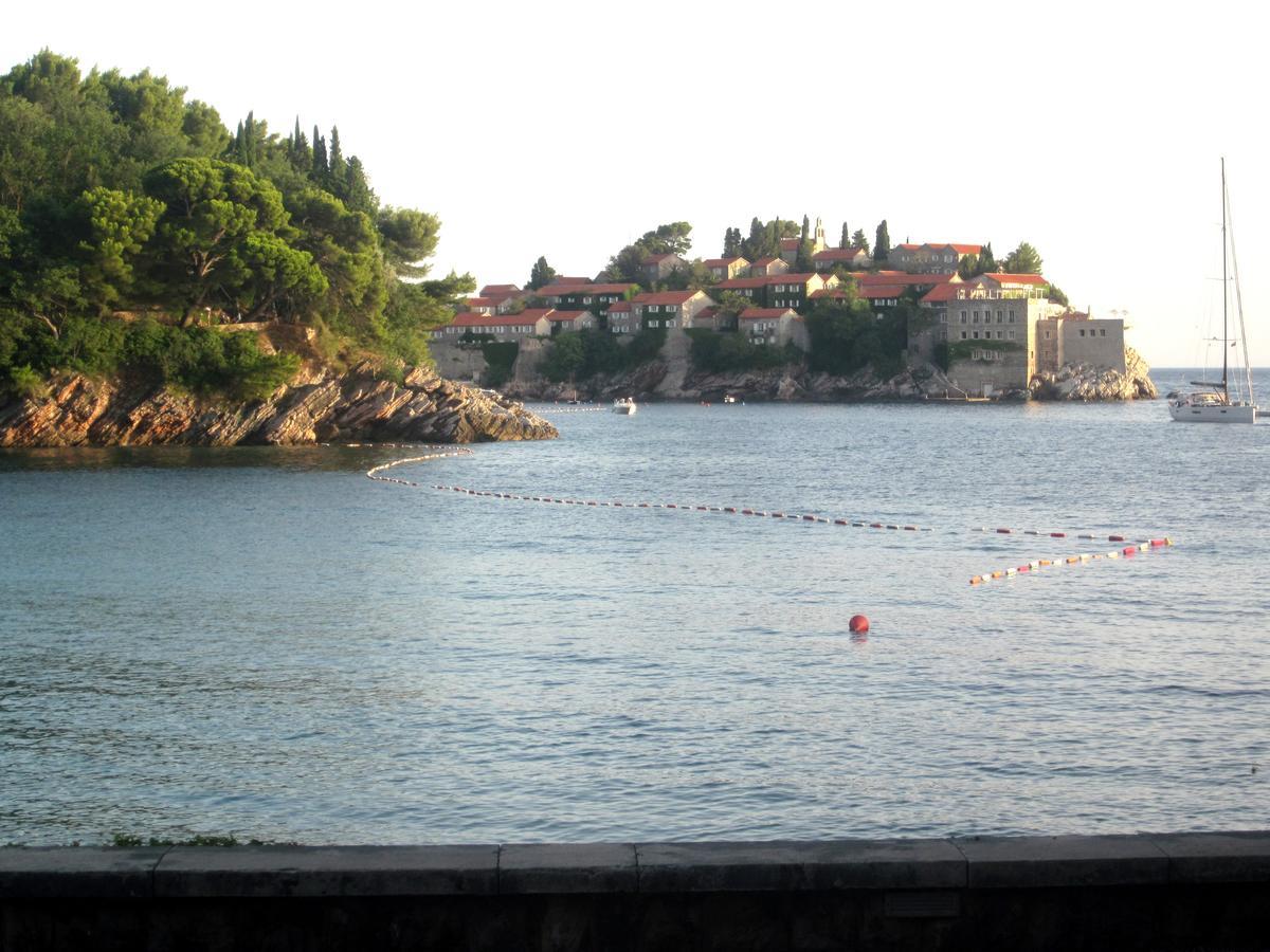 Apartments Danilo Kazanegra Sveti Stefan Ngoại thất bức ảnh